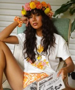 Kulani Kinis Hula Girl Crop Tee Shirt - Shell White