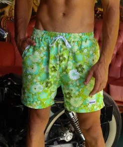 Kulani Kinis Men's Swim Trunks - Appletini