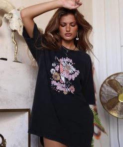 Kulani Kinis New Arrivals Daisies And Daggers Boyfriend Tee - Washed Black 9 Kulani Kinis New Arrivals Daisies And Daggers Boyfriend Tee - Washed Black