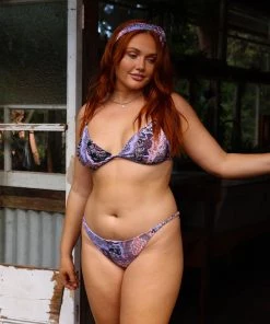 Kulani Kinis Scoop Triangle Bikini Top - Moonlight Motel New Arrivals 10 Kulani Kinis Scoop Triangle Bikini Top - Moonlight Motel New Arrivals